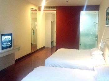 Ibis New Hongqiao